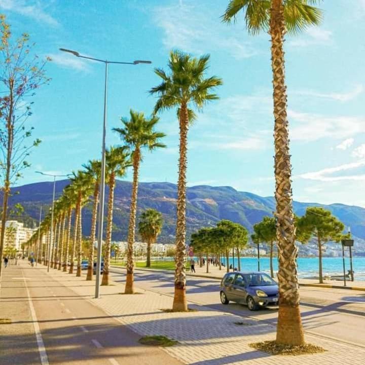 Vlore Sea Apartments Екстериор снимка