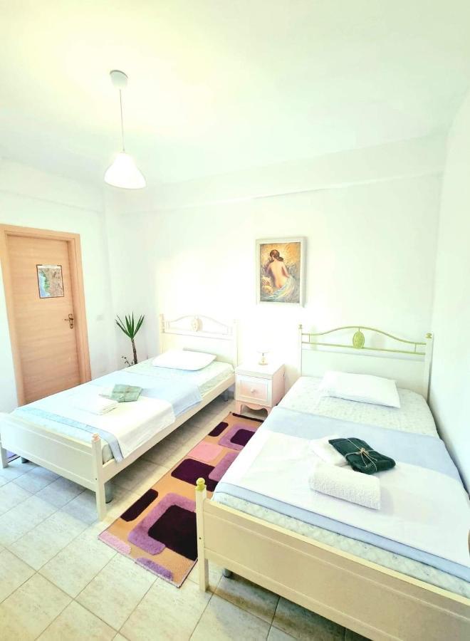 Vlore Sea Apartments Екстериор снимка