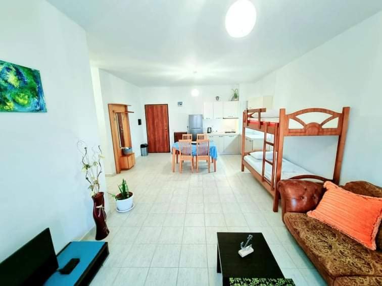 Vlore Sea Apartments Екстериор снимка
